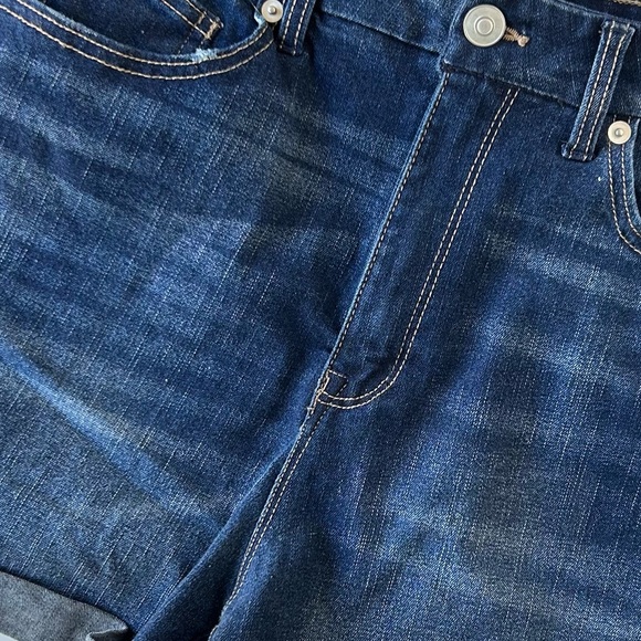 3/$20 No Boundaries Dark Denim Cuffed Shorts - Picture 7 of 9